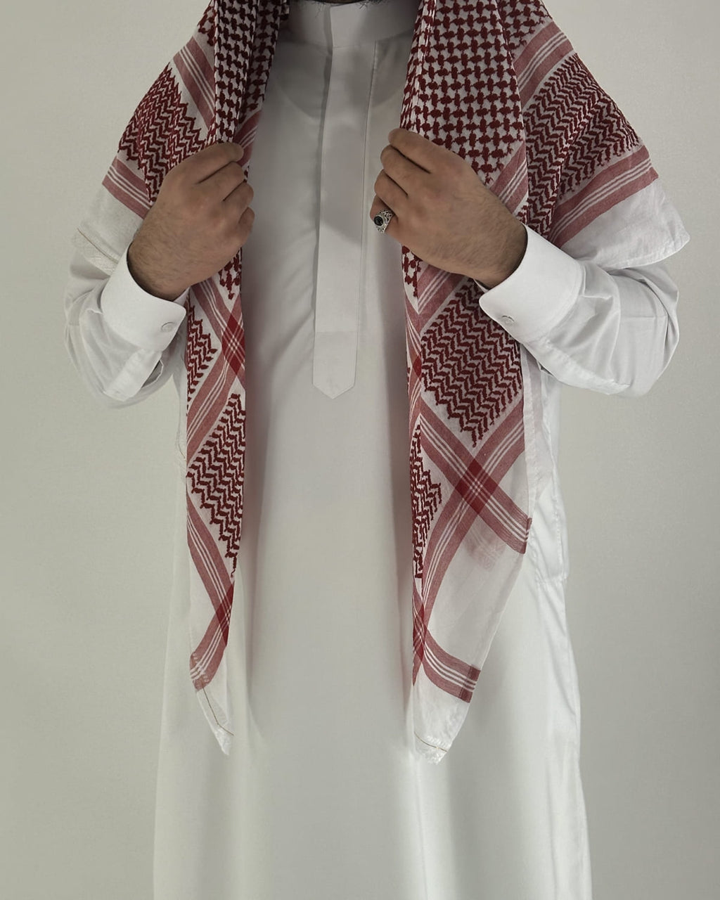 Shemagh saoudien - Rouge et blanc
