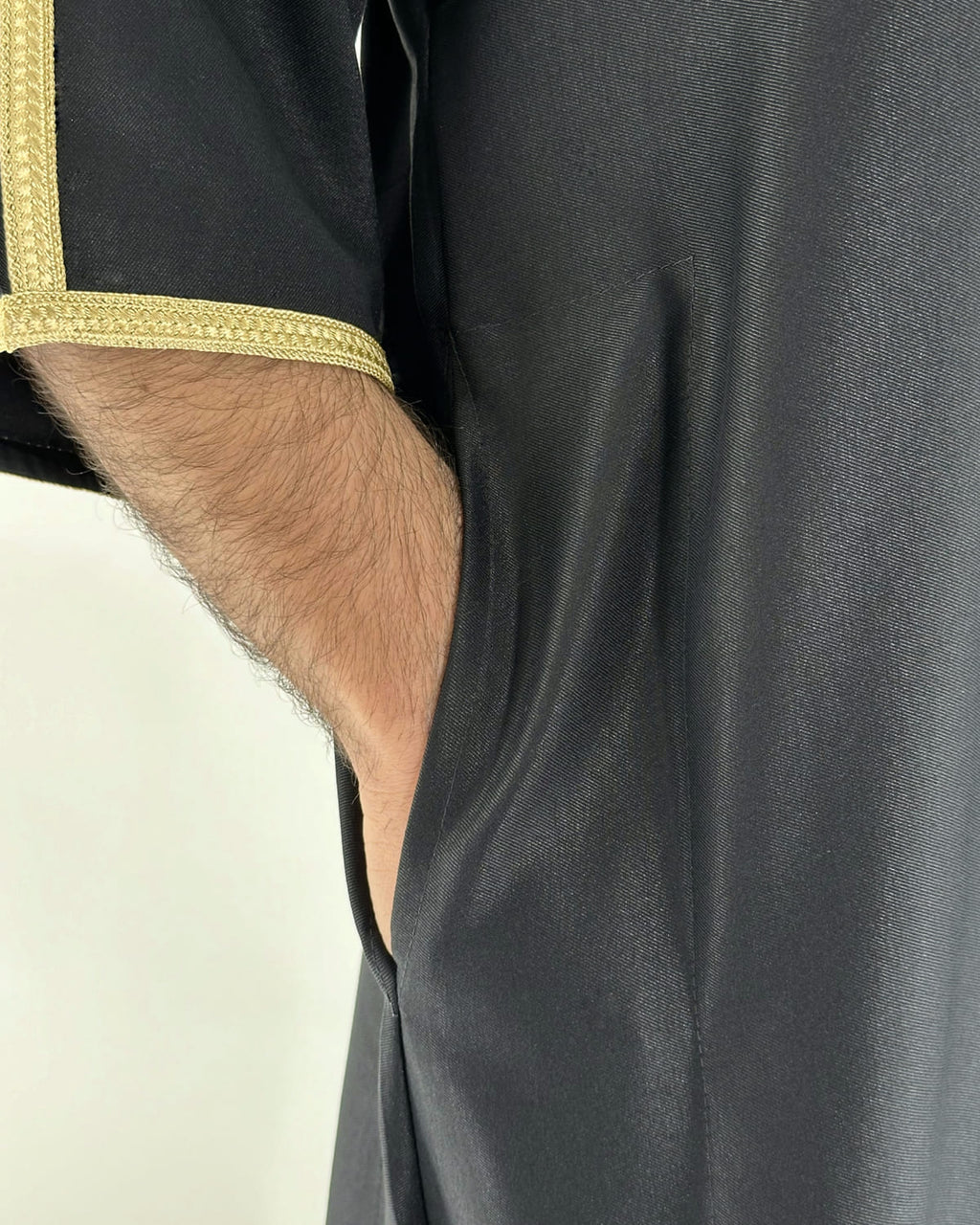 Gandoura Qayim Noire & Or