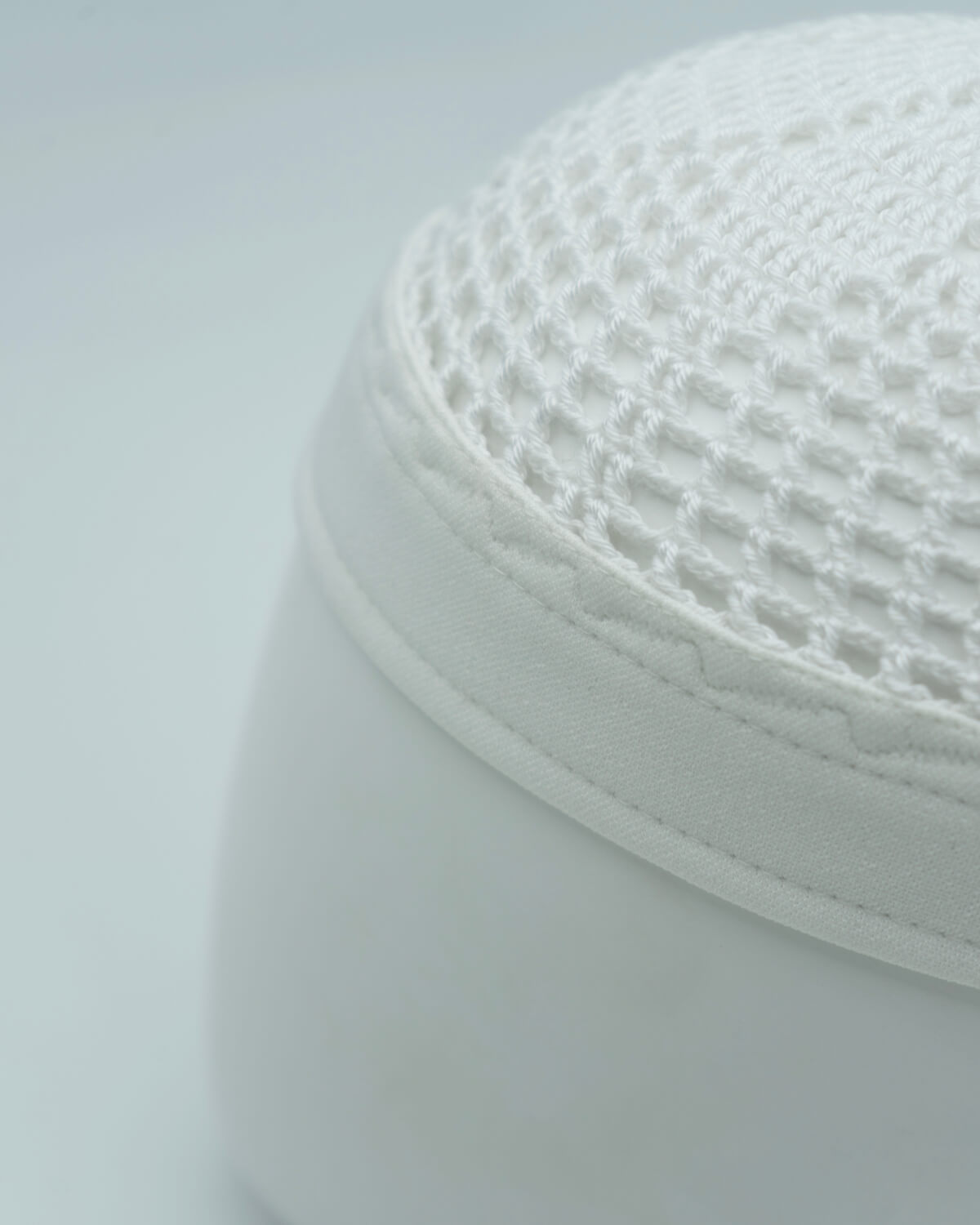 Chachiya Egypte avec bandeau tricot main Blanche